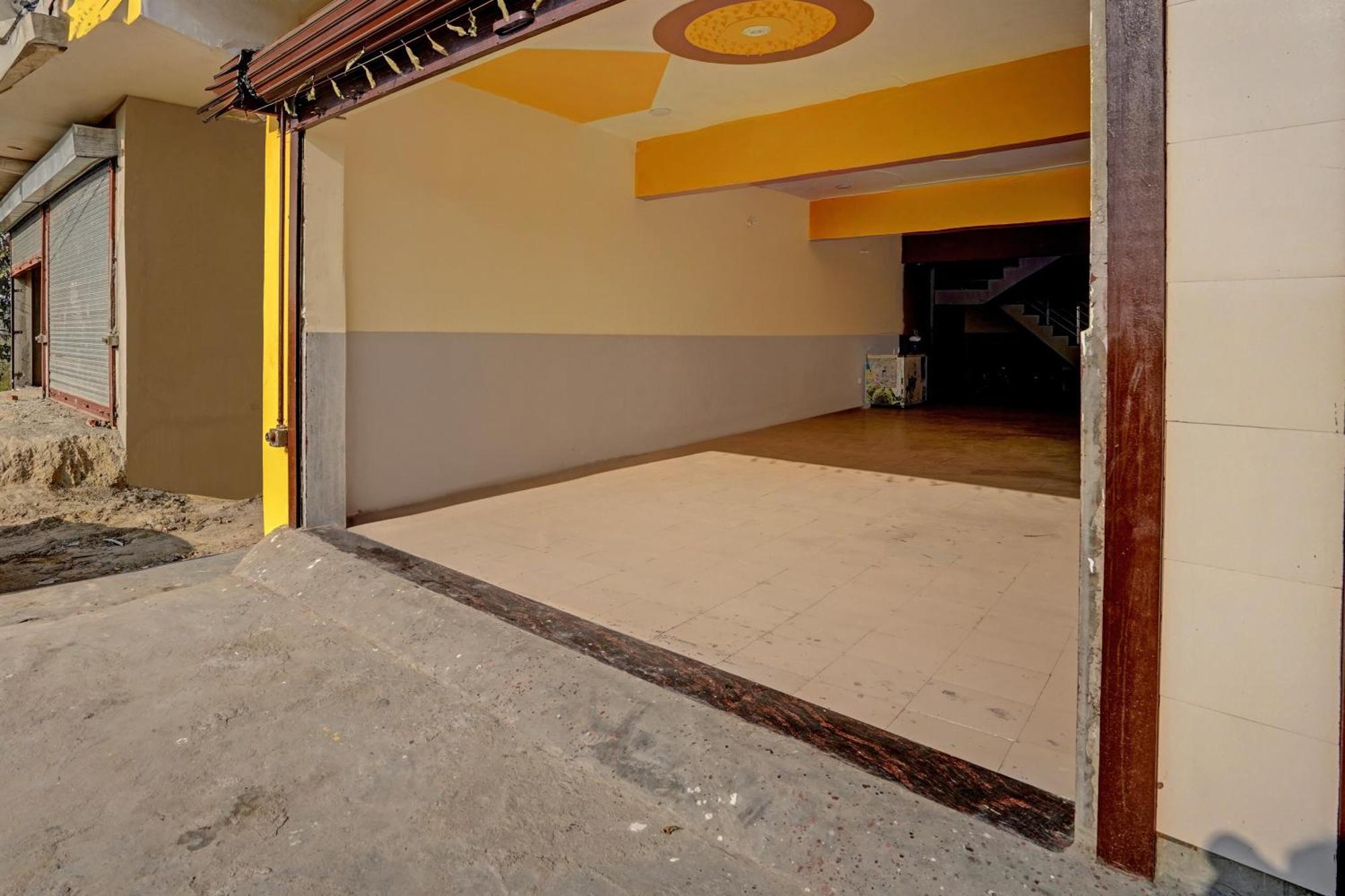 Hotel O Abhinav Hotel Noida Eksteriør billede