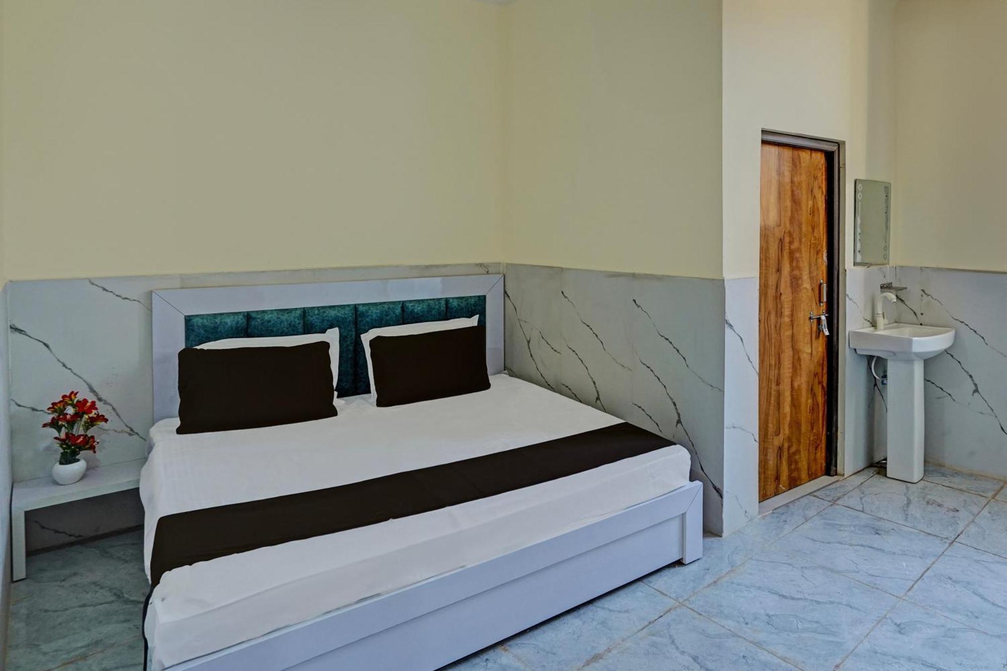 Hotel O Abhinav Hotel Noida Eksteriør billede